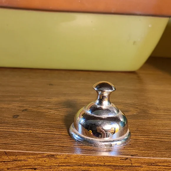 Avon - Picture 5 of 8